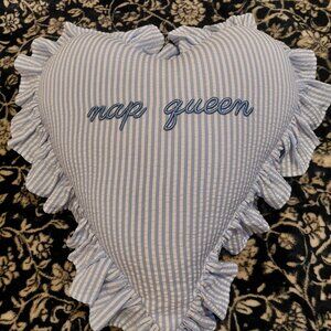 Viral Nap Queen Pillow